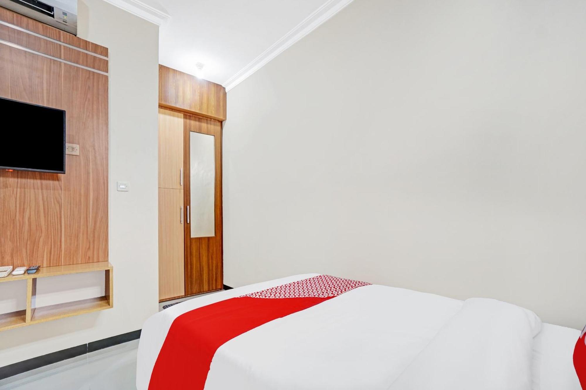Avisha Guest House Syariah 玛琅 外观 照片