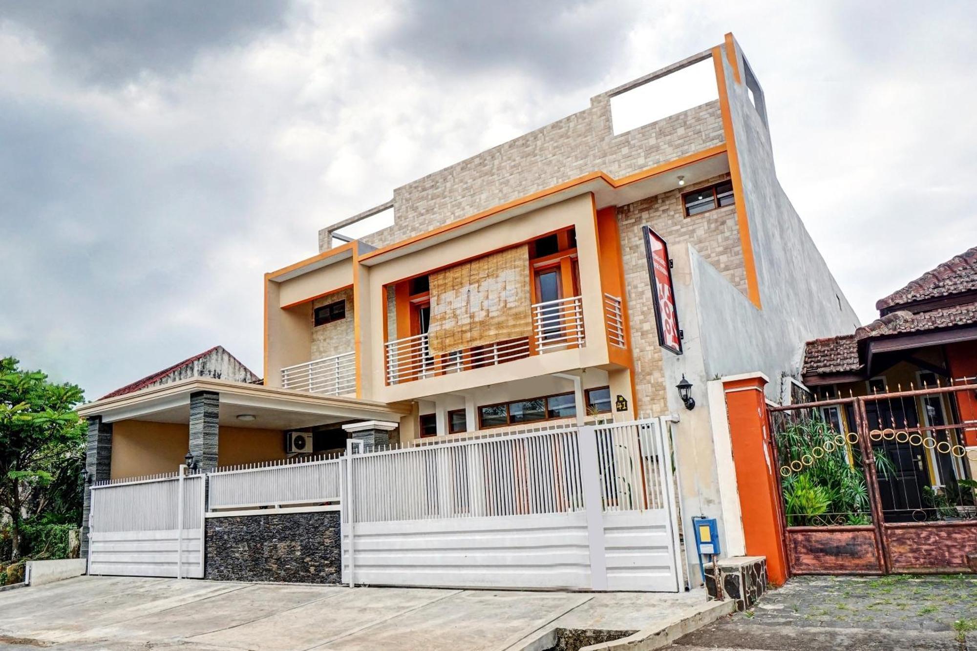 Avisha Guest House Syariah 玛琅 外观 照片